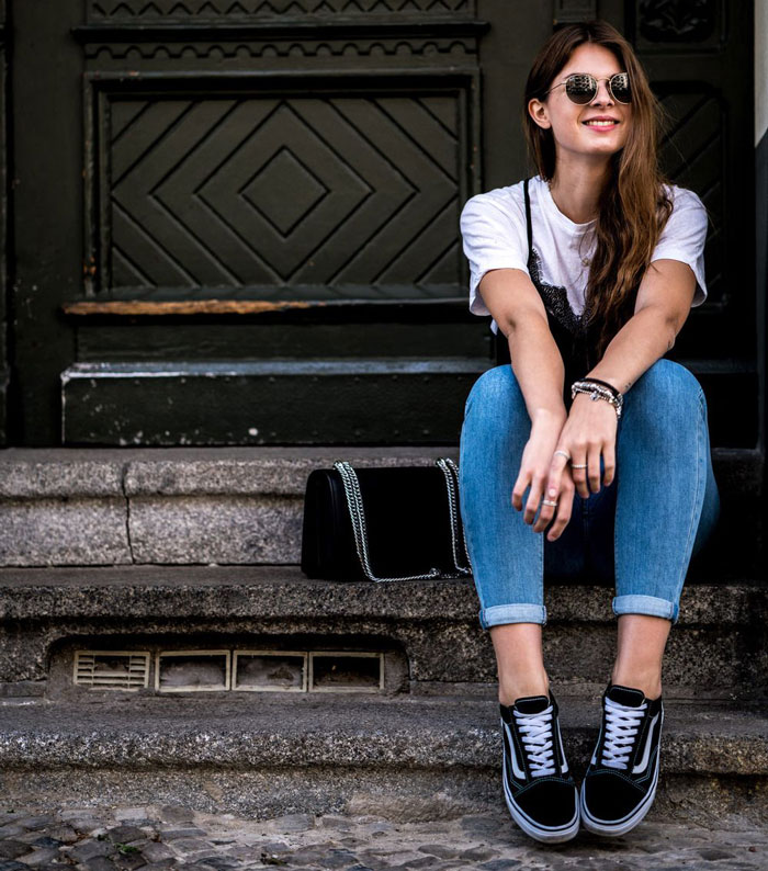 Cách phối giày Vans với những bộ trang phục siêu thời thượng